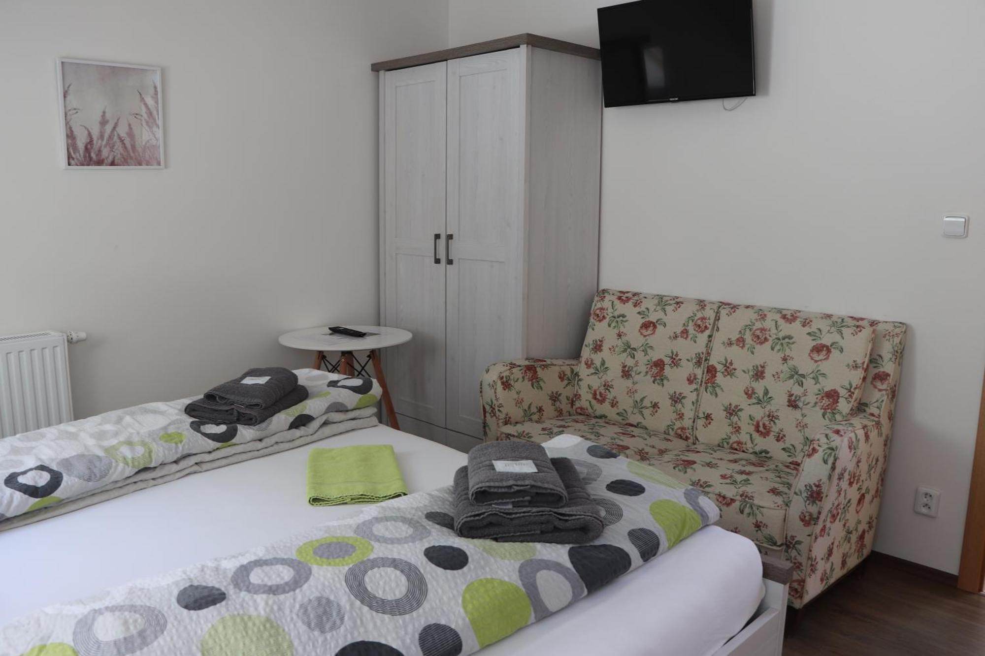 Zevluv Mlyn Hotel Nove Hrady  Exterior photo